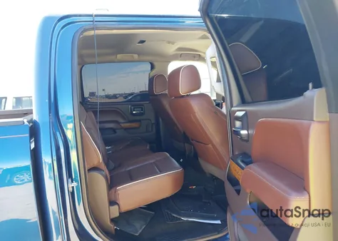 2016 Chevrolet Silverado 2500Hd High Country z USA, uszkodzony, nr VIN 1GC1KXE8XGF287036